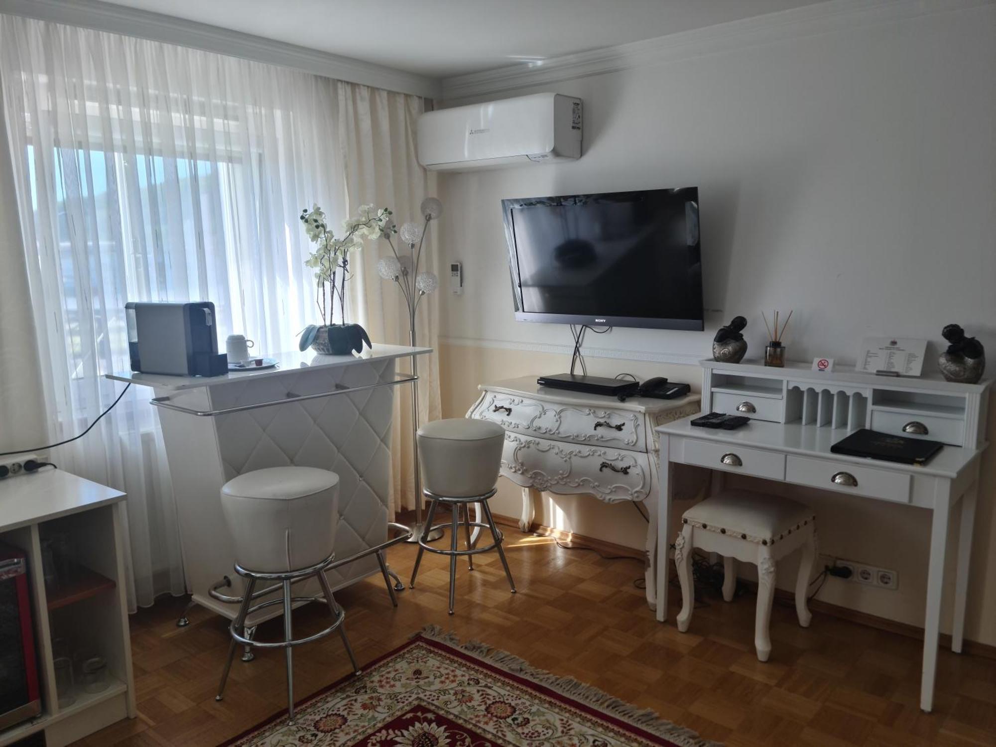 Hoeckner Plaza Hotel Attnang-Puchheim Экстерьер фото